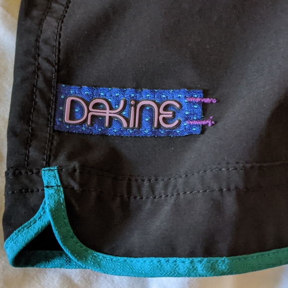 Dakine shorts - Picture 6 of 6